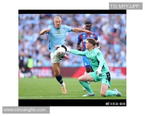 意甲赛场惊现冷门曼城6比2大胜利物浦神扑瞬间引发全场狂欢