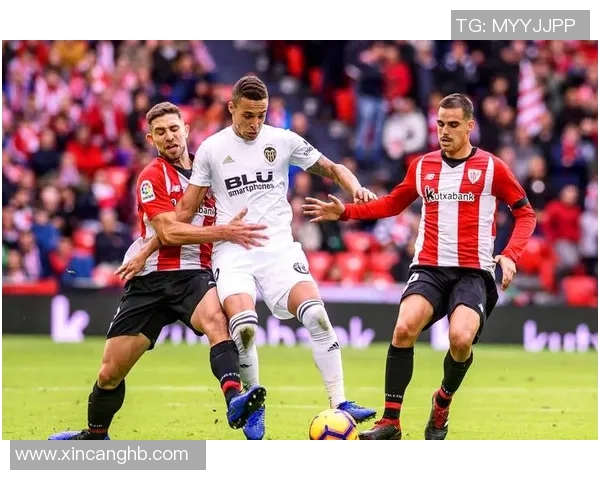 英超激情对决巴黎圣日耳曼4-0横扫利物浦十大精彩进球回顾引爆全场