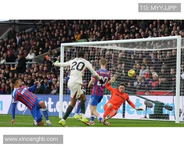 友谊赛惊现冷门曼联以三球完胜切尔西红牌事件引发全场热议