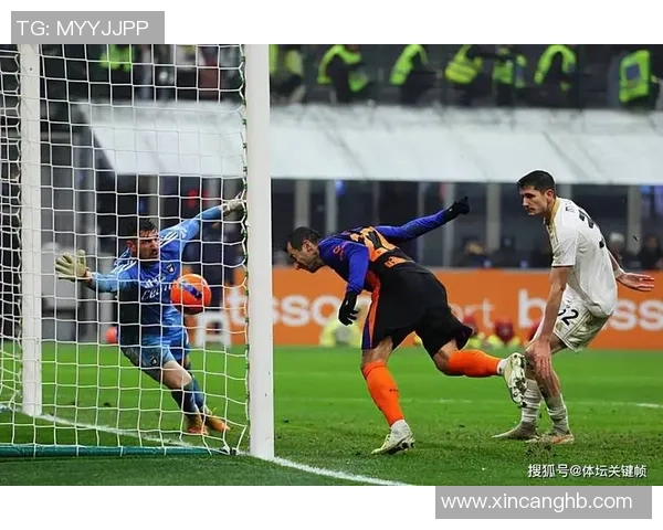 曼联逆转国米3-2晋级世界杯决赛神扑瞬间成焦点引发转会热议